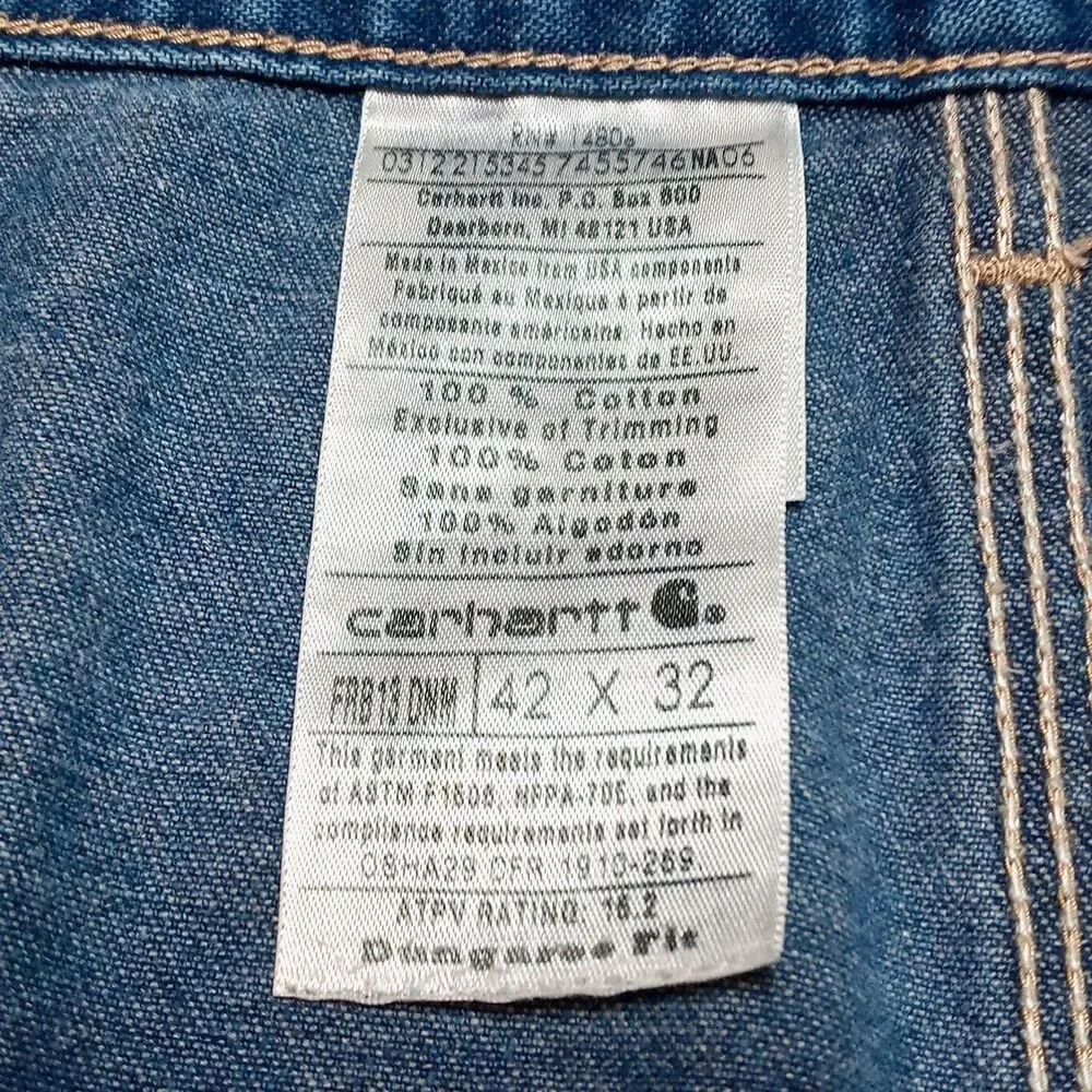Carhartt jeans are